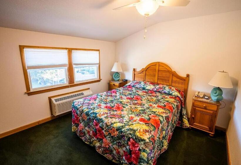 Люкс с Балконом, The Ocracoke Harbor Inn