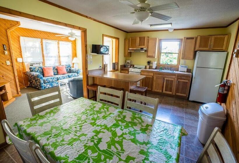 Апартаменты 2 Спальни, The Ocracoke Harbor Inn