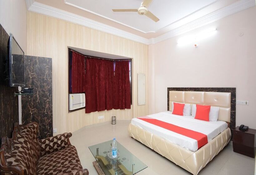 디럭스 룸, Oyo 30358 Hotel Asia Palace