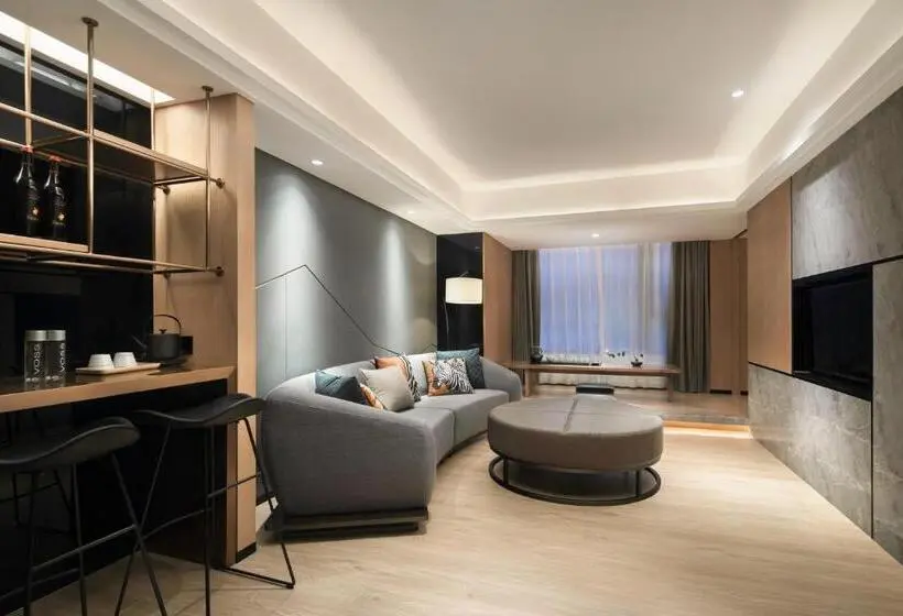デラックススイート, Haikou S Inn