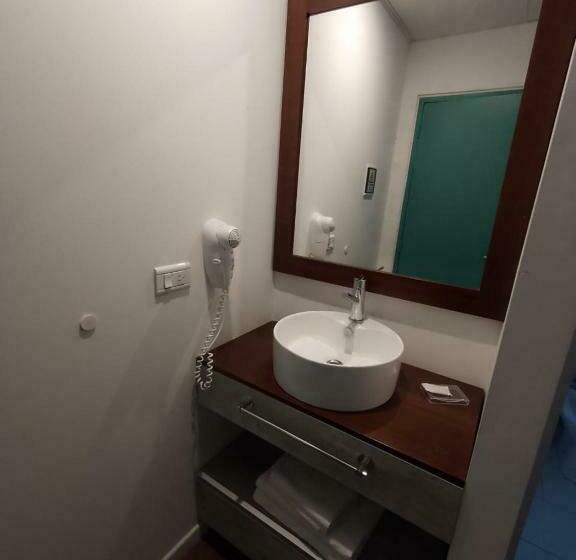 디럭스 스위트, Ph Suites