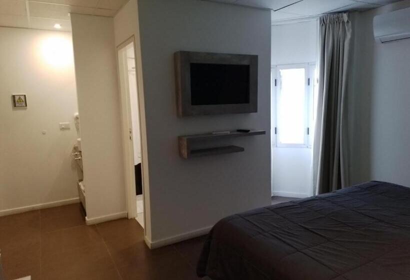 디럭스 스위트, Ph Suites
