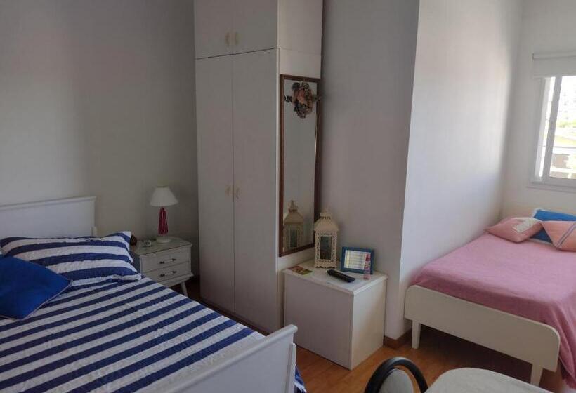 اتاق استاندارد با چشم‌انداز باغ, Habitación Caléndulas  Hospedaje Lo De Juan Y Mabel