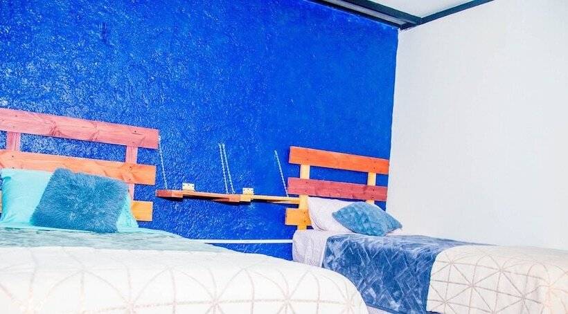 컴포트 트리플 룸, Hostel Willka Kuti Backpackers