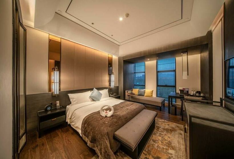 비즈니스룸, Pury