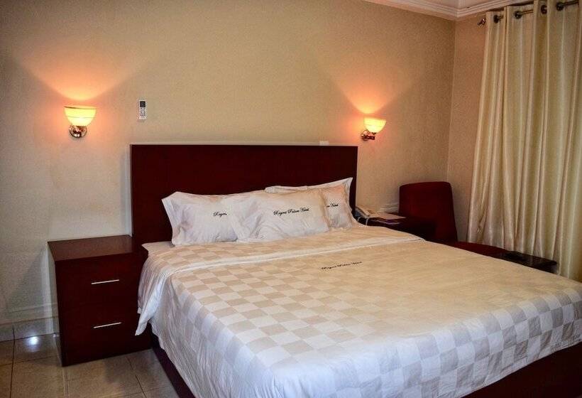 اتاق لوکس یک تخته, Regent Palace