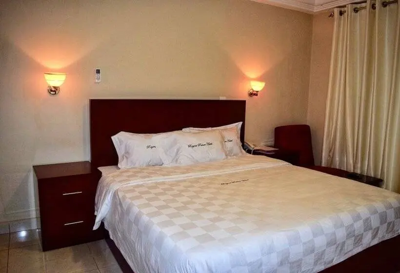 اتاق لوکس یک تخته, Regent Palace