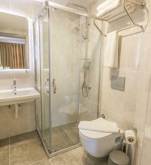 آپارتمان 1 خوابه با بالکن, Comfort Suites