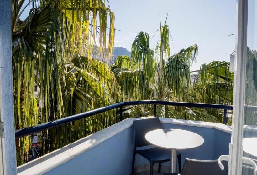 آپارتمان 1 خوابه با بالکن, Comfort Suites