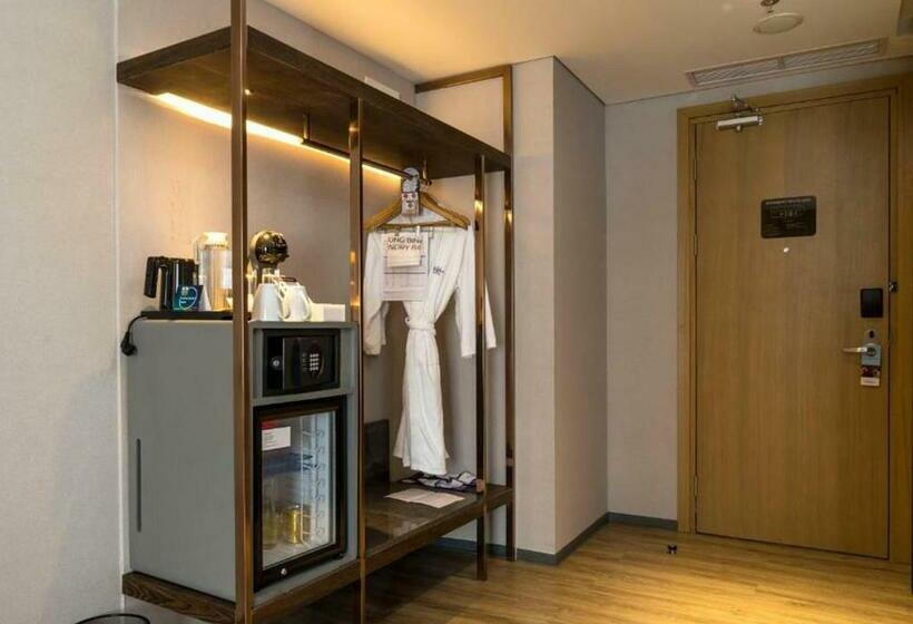 Superior Oda, Mercure Jakarta Gatot Subroto