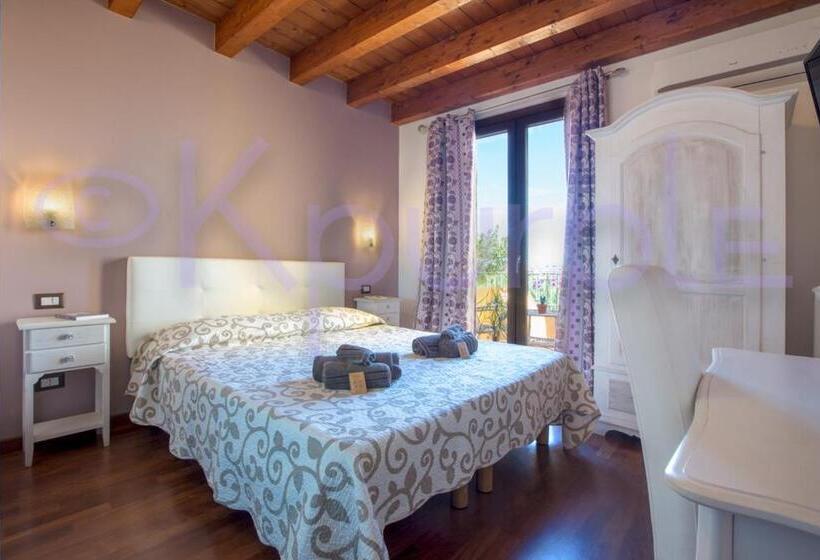 Номер Стандарт с Балконом, Le Api