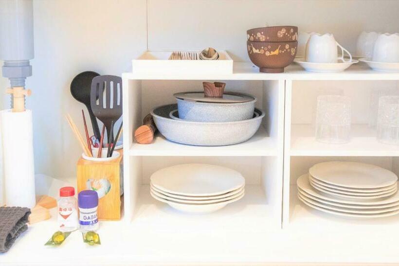 Apartament 2 Dormitoris, Sola