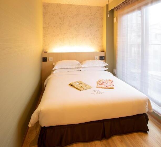 Apartament 1 Dormitori amb Balcó, Sola