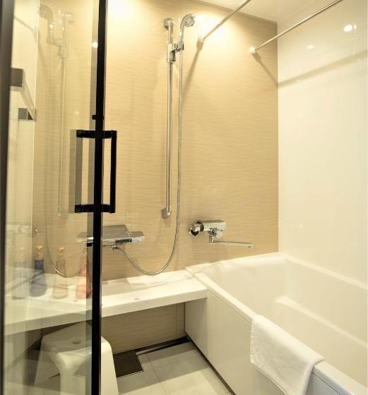 Apartament 1 Dormitori, Sola