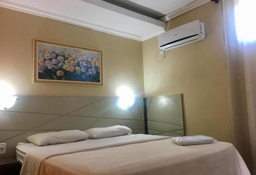 Номер Deluxe, Solar Flores