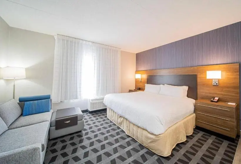 Standard-studio King-vuode, Towneplace Suites By Marriott Brantford And Conference Centre