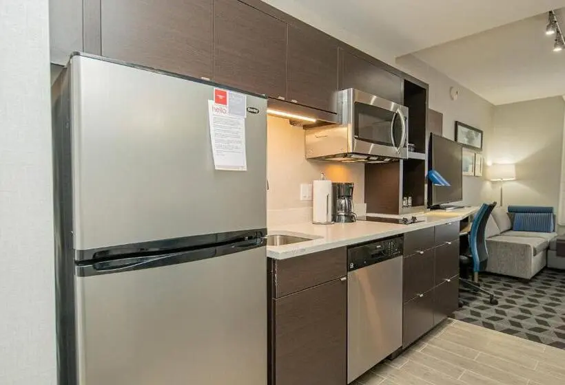 Standard-studio King-vuode, Towneplace Suites By Marriott Brantford And Conference Centre