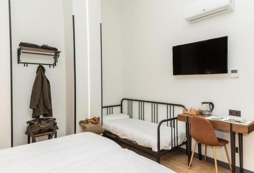 اتاق استاندارد سه نفره, Pensión H30 Bilbao