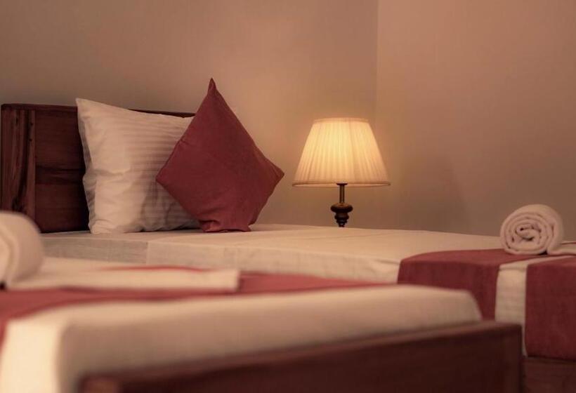 スタンダードトリプルルーム, Bohemian Hotel Negombo