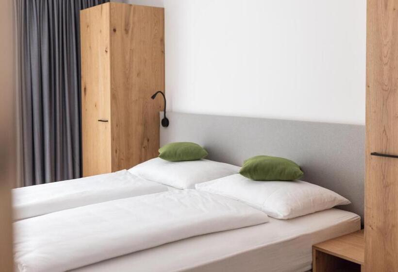 דירת אקזקיוטיב 3 חדרים, Allsuite Resort Otztal