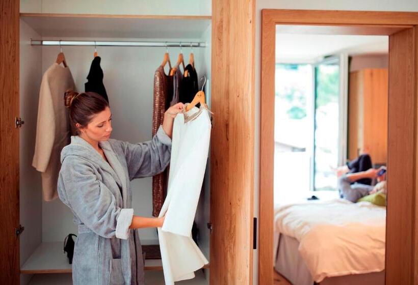 דירת אקזקיוטיב 3 חדרים, Allsuite Resort Otztal