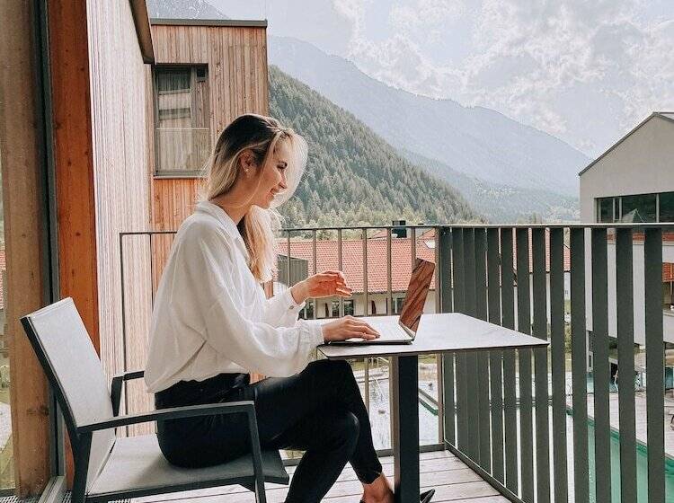 דירת חדר פרמיום עם מרפסת, Allsuite Resort Otztal