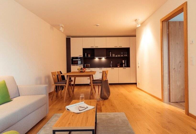 דירת אקזקיוטיב 3 חדרים, Allsuite Resort Otztal