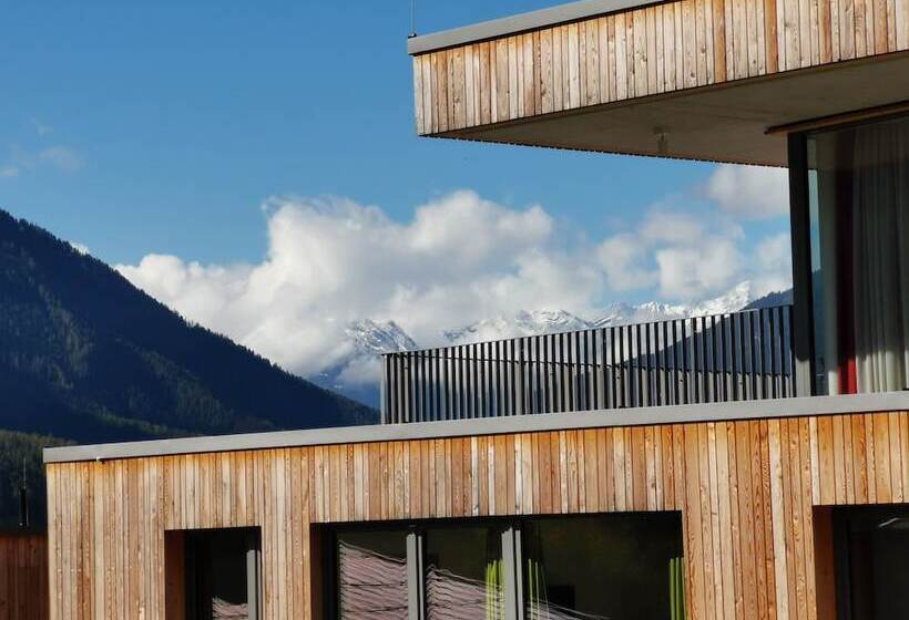 דירת פנטהאוז 2 חדרי שינה, Allsuite Resort Otztal