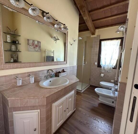 חדר סטנדרט לארבעה, Ca' Dei Gelsi B & B