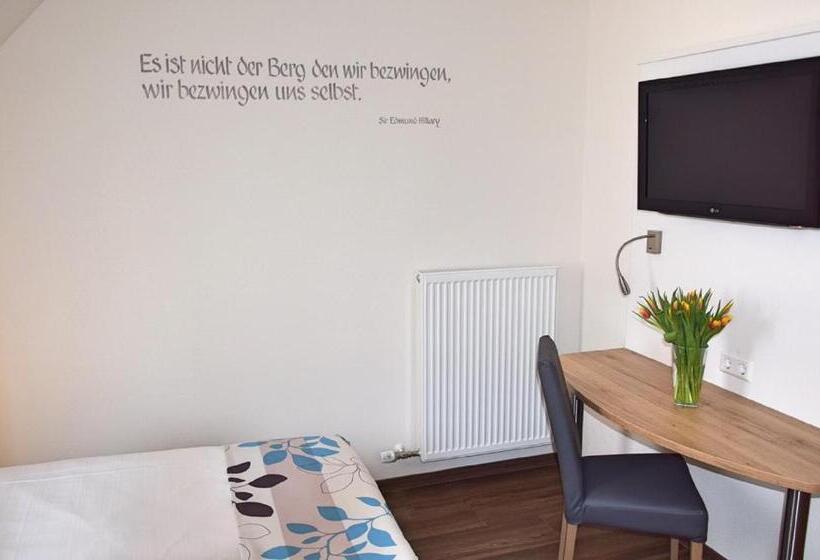 スタンダードトリプルルーム, Cafe Hotel Altreuter