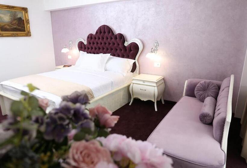 带大床的标准间, Royal Boutique Mangalia Breeze