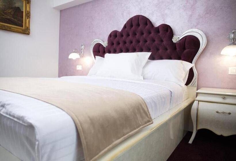 带大床的标准间, Royal Boutique Mangalia Breeze