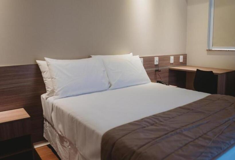 套房, Golden Inn Lafaiete