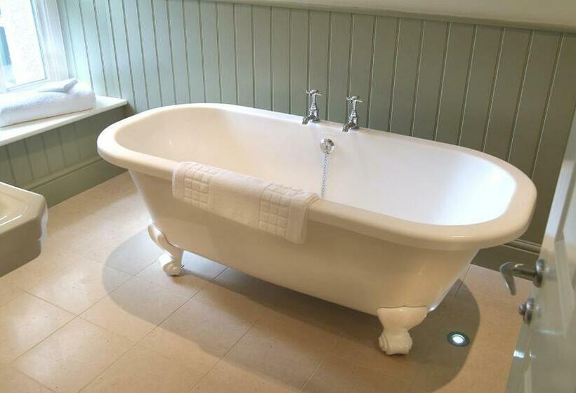 غرفة سوبيريور سرير كينج, The Punch Bowl Inn