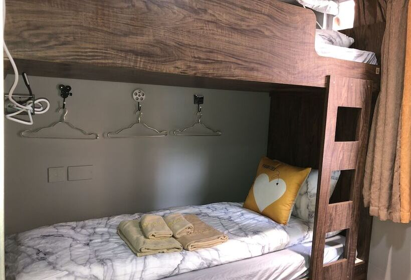 Standard Quadruple Room, Amu Dreamhouse 阿木旅舍