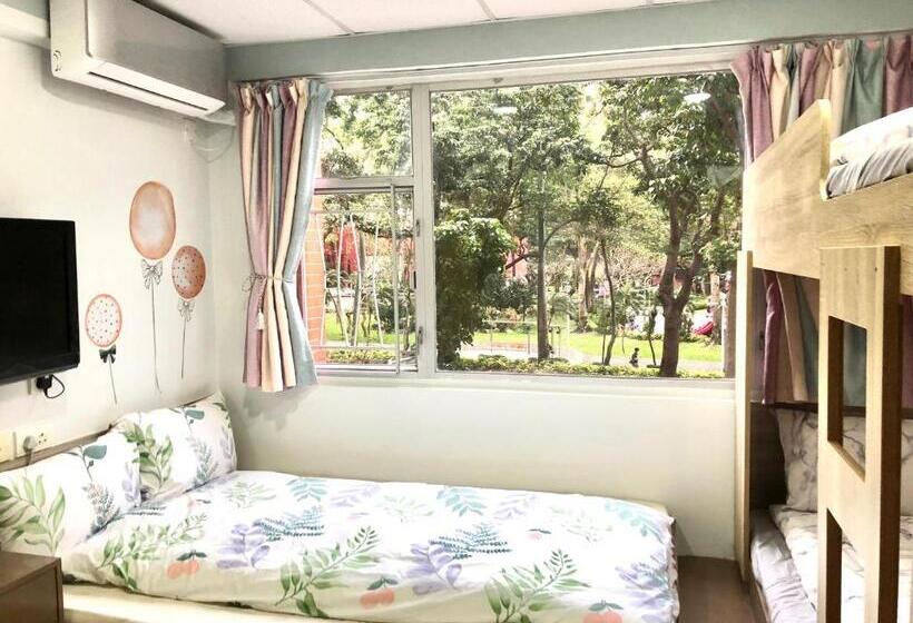 Standard Quadruple Room Garden View, Amu Dreamhouse 阿木旅舍