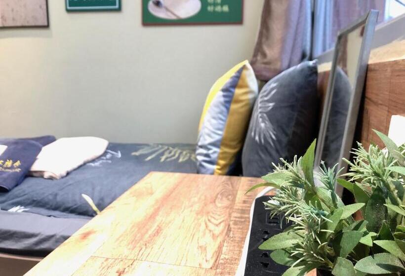 Standard Room Garden View, Amu Dreamhouse 阿木旅舍