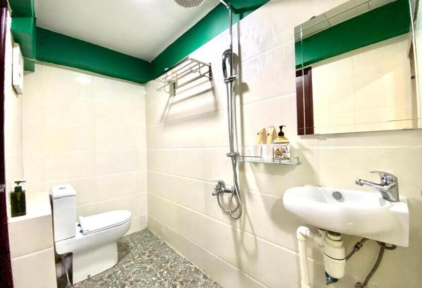 Standard Quadruple Room, Amu Dreamhouse 阿木旅舍