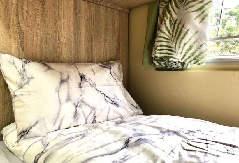 Standard Quadruple Room, Amu Dreamhouse 阿木旅舍