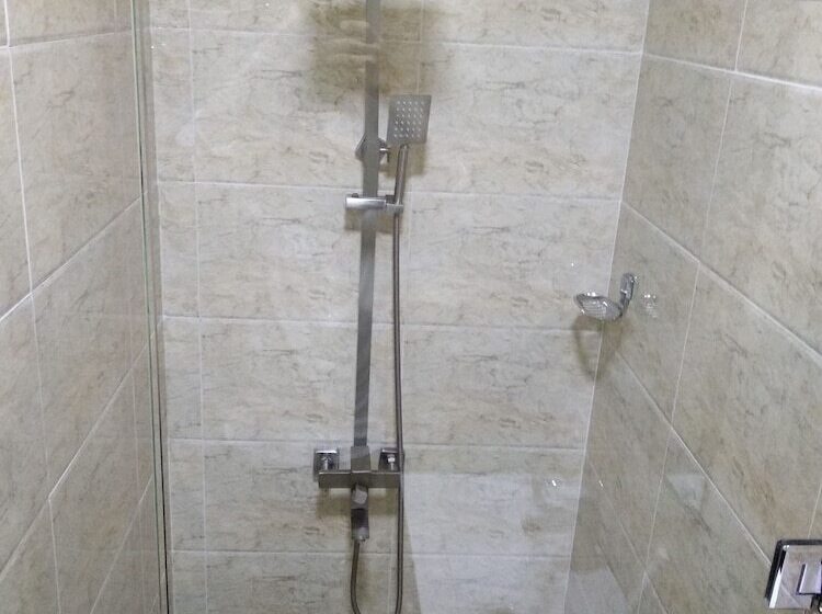 Habitació Estàndard, Chinor Garden Hotel Free Airport Pick Up And Drop Off