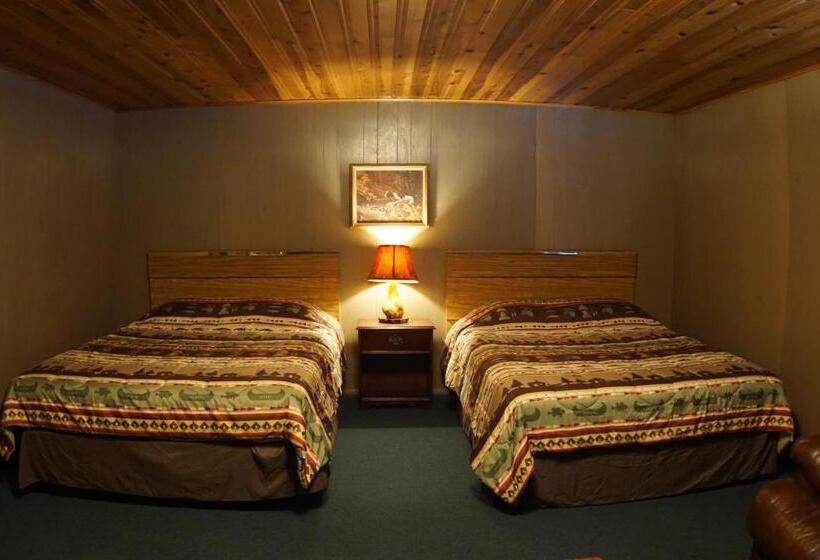 标准工作室, Eagle Nest Fly Shack & Lodge