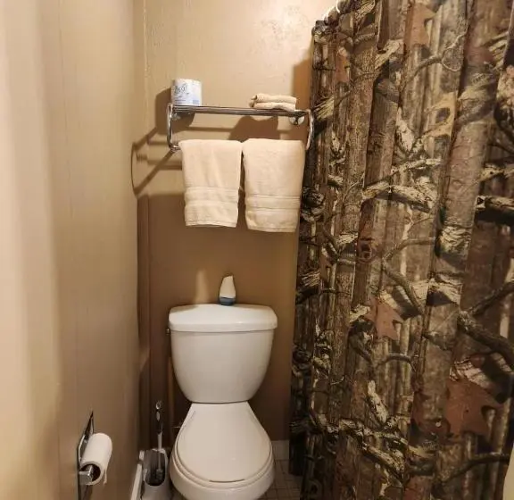 キングサイズベッドのスイートルーム, Eagle Nest Fly Shack & Lodge