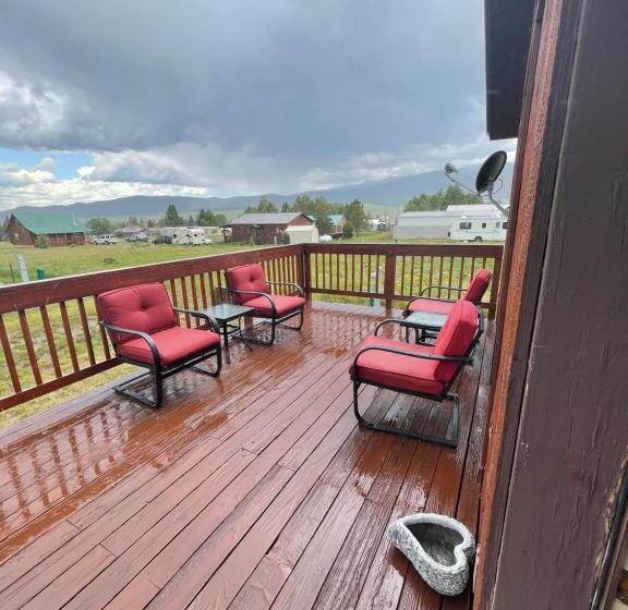 3间卧室的房子, Eagle Nest Fly Shack & Lodge