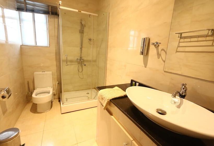 سوئیت رویال, St Hotel Apartment