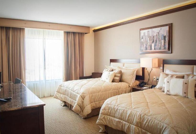 스탠다드 룸 더블 침대 2개, Wyndham Torreon