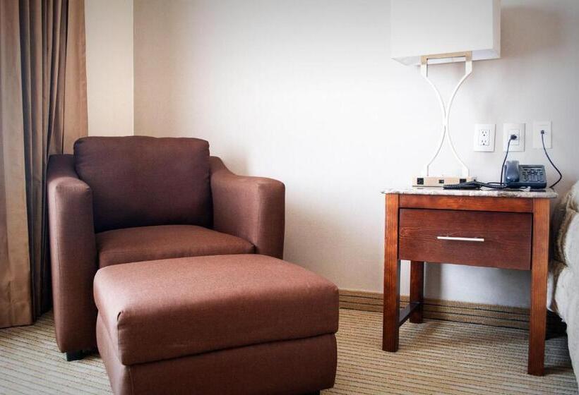 스탠다드 룸 더블 침대 2개, Wyndham Torreon