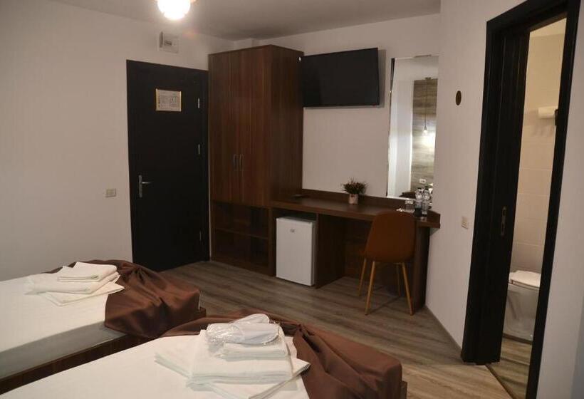 스탠다드 룸, Pensiune Pavo