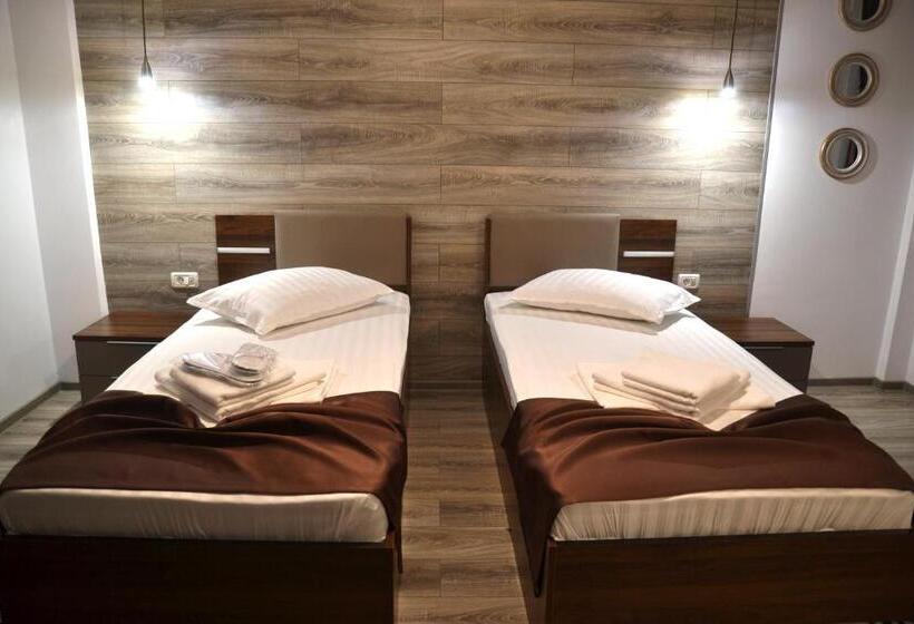 스탠다드 룸, Pensiune Pavo