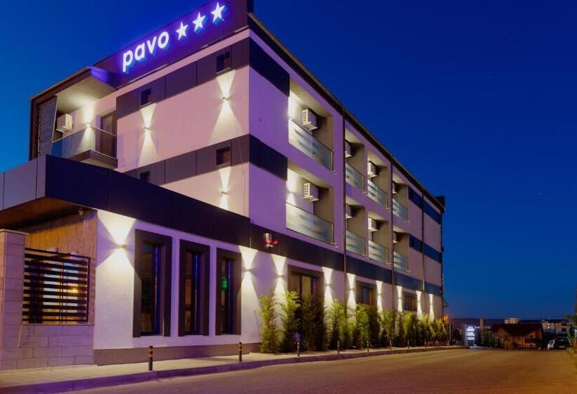 발코니 디럭스 룸, Pensiune Pavo