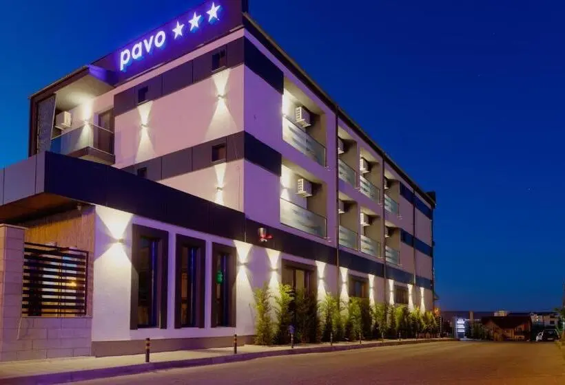 バルコニー付きデラックスルーム, Pensiune Pavo